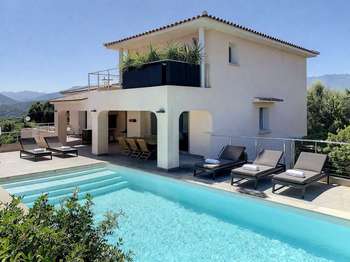 Maison 6 pièces 235 m² · à Zonza · 235 m² · 1 295 000 €