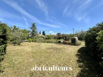 Vente Terrain 664 m&sup2;Aix-en-Provence