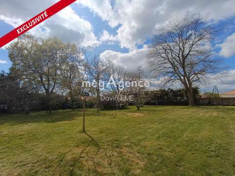 Vente de terrain Aizenay 85