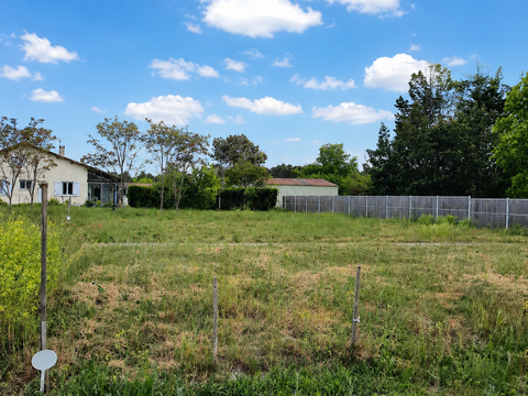 Vente de terrain Avensan 33