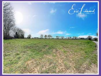 Photo Vente de terrain Azay-le-Brûlé
