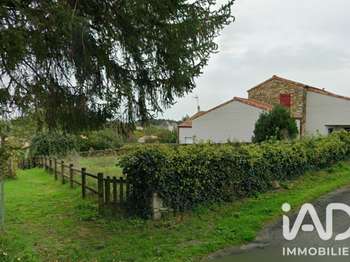 Vente Terrain 220 m&sup2;Bazoges-en-Pareds