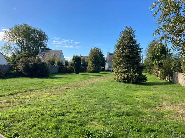 Terrain 760 m² · à Beaussais-sur-Mer · 760 m² · 120 000 €