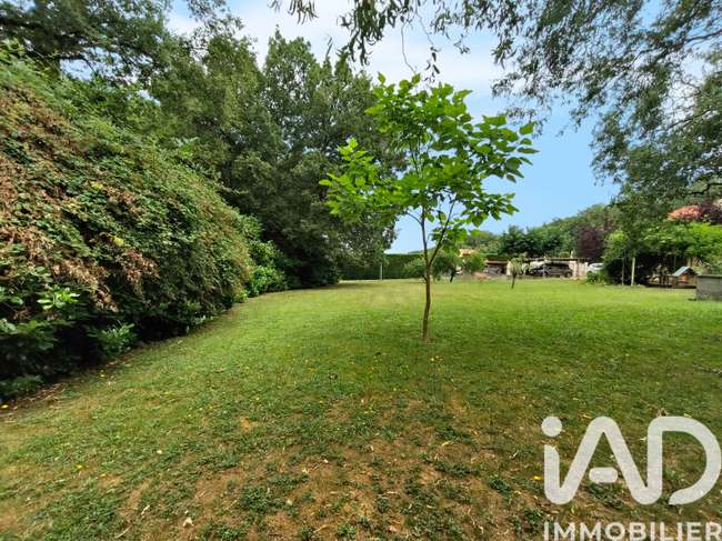 Terrain 968 m² · à Bouloc · 968 m² · 99 000 €