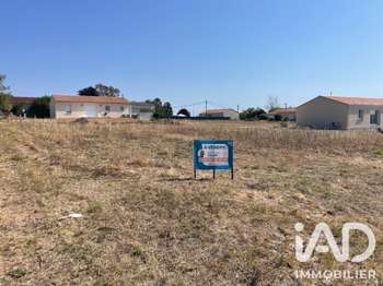 Vente Terrain 1308 m&sup2;Brie-sous-Archiac
