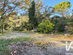 Vente Terrain 682 m&sup2;Caumont-sur-Durance