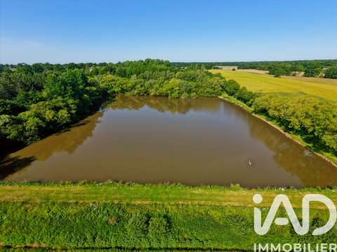 Vente de terrain Deux-Évailles 53
