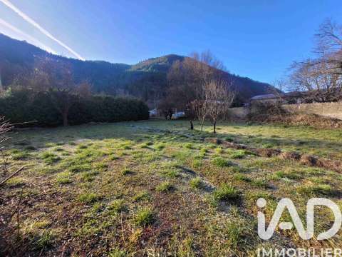 Vente de terrain Digne-les-Bains 04