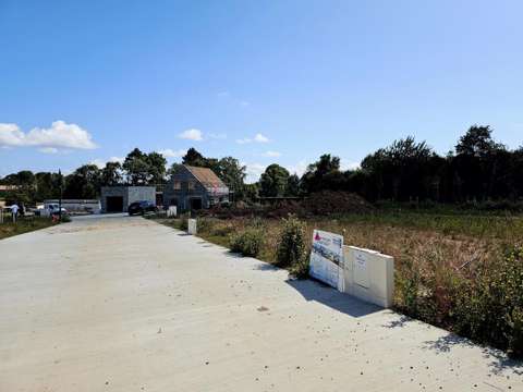 Vente de terrain Douvres-la-Délivrande 14