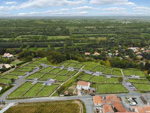 Vente de terrain Drain 49