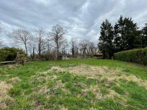 Vente Terrain 701 m&sup2;Esquay-sur-Seulles
