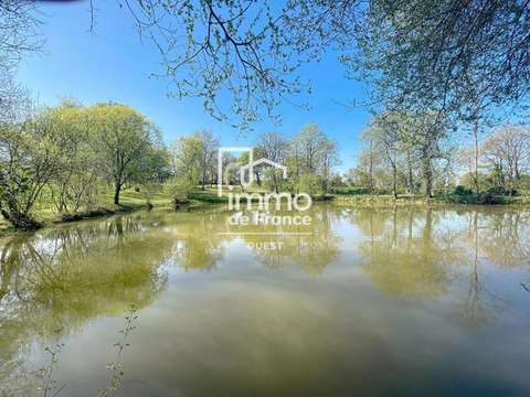 Vente de terrain Évron 53