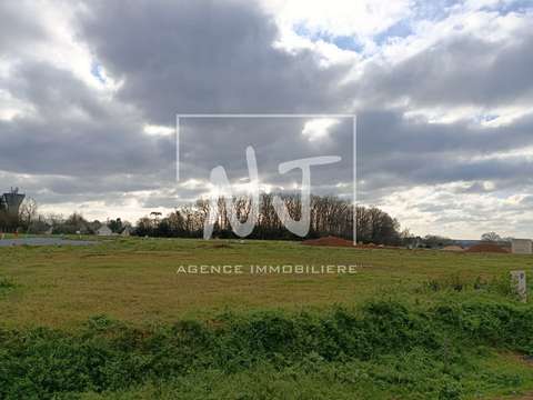 Vente de terrain Feneu 49