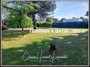 Vente Terrain 650 m&sup2;Fougères