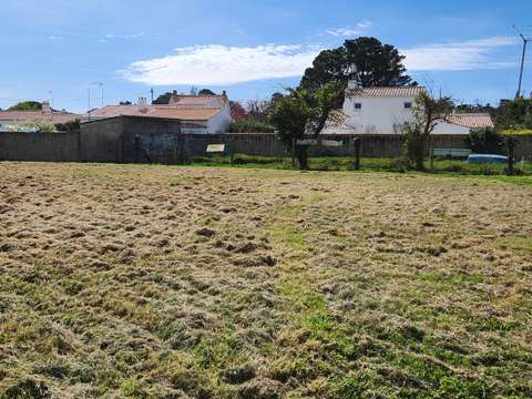 Vente de terrain L'Épine 85