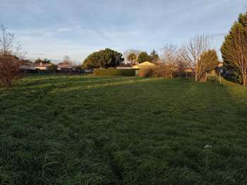 Vente de terrain La Roche-Sur-Yon Le Bourg Sous La Roche 85