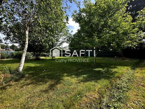 Vente de terrain Landeronde 85