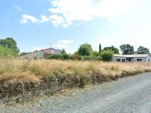 Vente de terrain Le Longeron 49