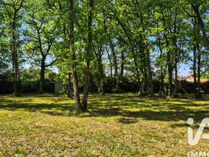 Vente Terrain 1956 m&sup2;Léguevin