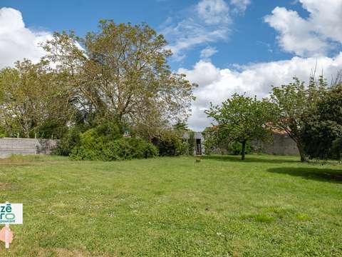 Vente de terrain Les Magnils-Reigniers 85