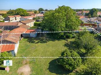 Vente de terrain Les Magnils-Reigniers 85