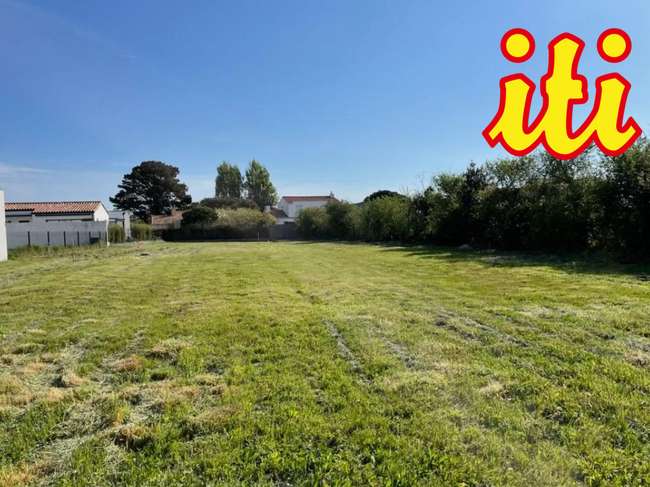 Terrain 500 m² · aux Sables-d'Olonne · 273 000 €