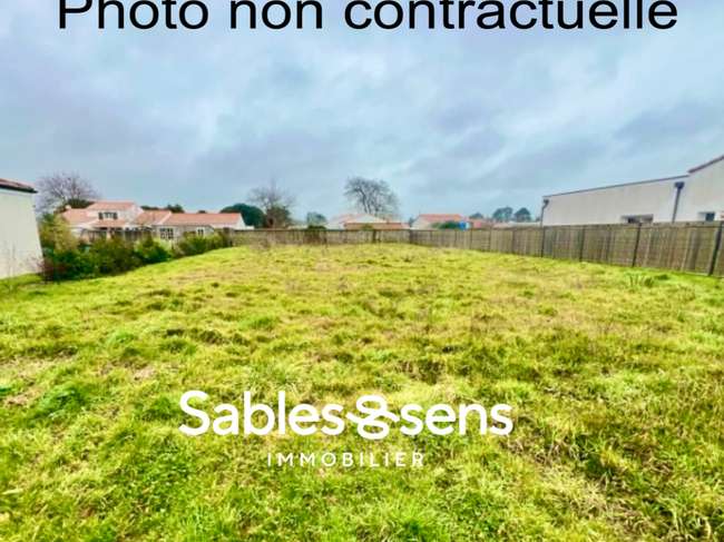 Terrain 400 m² · à Longeville-sur-Mer · 400 m² · 80 990 €