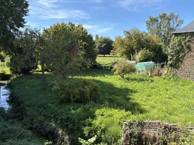 Terrain 398 m² · à Longuenée-en-Anjou · 398 m² · 41 920 €
