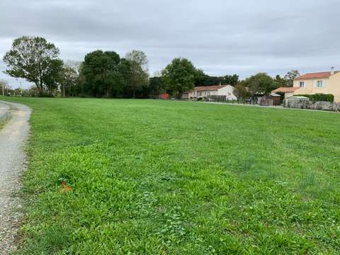 Vente de terrain Loulay 17