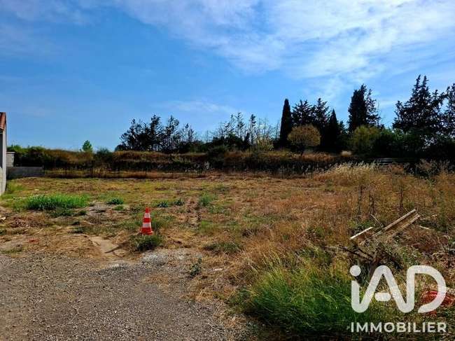 Terrain 425 m² · à Montagnac · 425 m² · 124 000 €