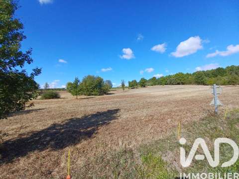 Vente de terrain Montguyon 17