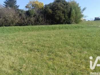 Vente de terrain Montlieu-la-Garde 17