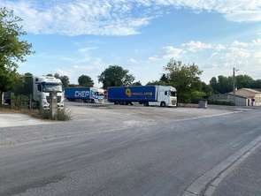 Vente Terrain 5410 m&sup2;Montlieu-la-Garde