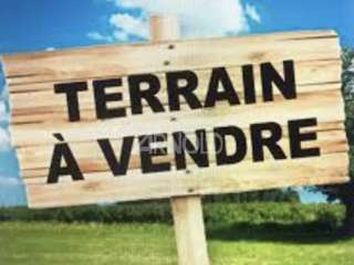 Vente de terrain 7 pièces