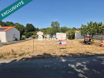 Vente de terrain Nesmy 85