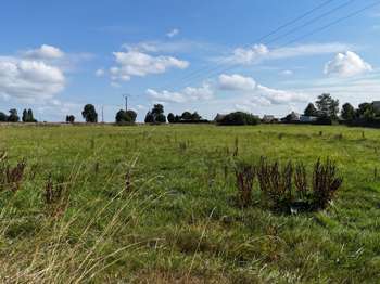 Vente Terrain 561 m&sup2;Poligné