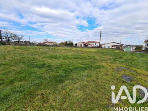 Vente de terrain Pons 17