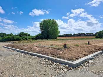 Vente Terrain 685 m&sup2;Prat