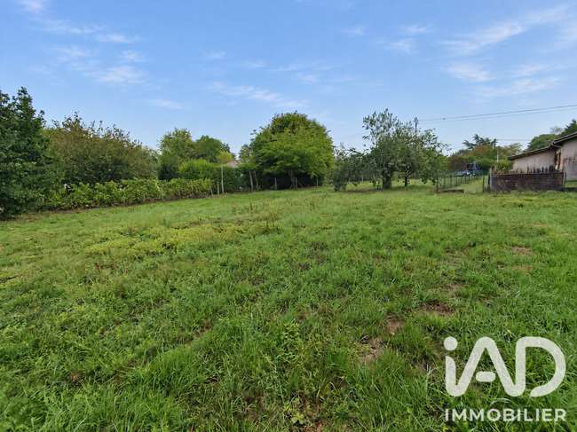 Terrain 820 m² · à Saillans · 820 m² · 86 500 €