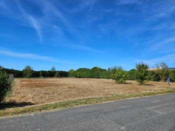 Vente Terrain 1465 m&sup2;Saint-Ciers-du-Taillon