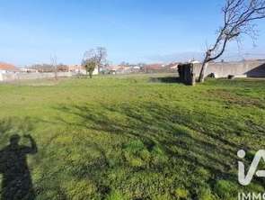 Vente Terrain 1798 m&sup2;Saint-Crespin-sur-Moine