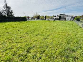 Vente Terrain 743 m&sup2;Saint-Georges-des-Coteaux