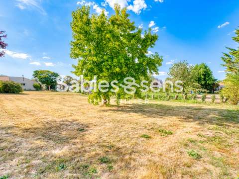 Vente de terrain Saint-Hilaire-la-Forêt 85