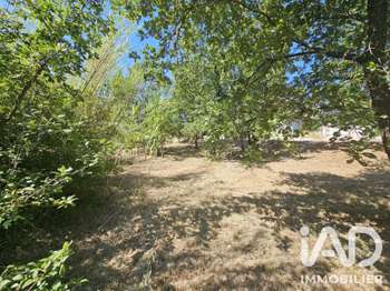 Vente Terrain 572 m&sup2;Saint-Julien-de-Peyrolas