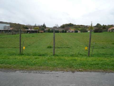 Vente de terrain Saint-Laurent-de-Cognac 16