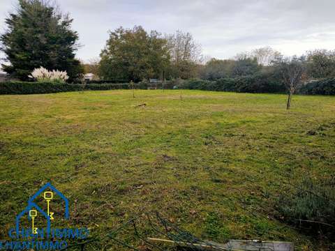 Vente de terrain Saint-Laurent-de-la-Salle 85