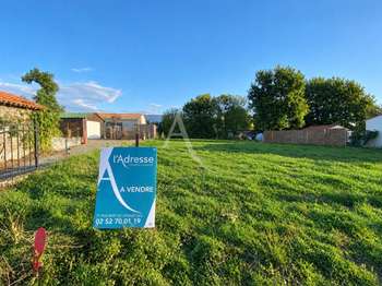 Vente Terrain 697 m&sup2;Saint-Lumine-de-Coutais