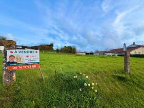 Vente Terrain 605 m&sup2;Saint-Michel-le-Cloucq