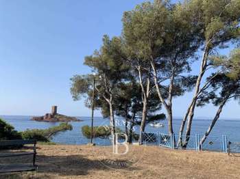 Vente Terrain 11000 m&sup2;Saint-Raphaël