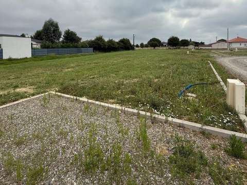 Vente de terrain Saint-Sardos 82